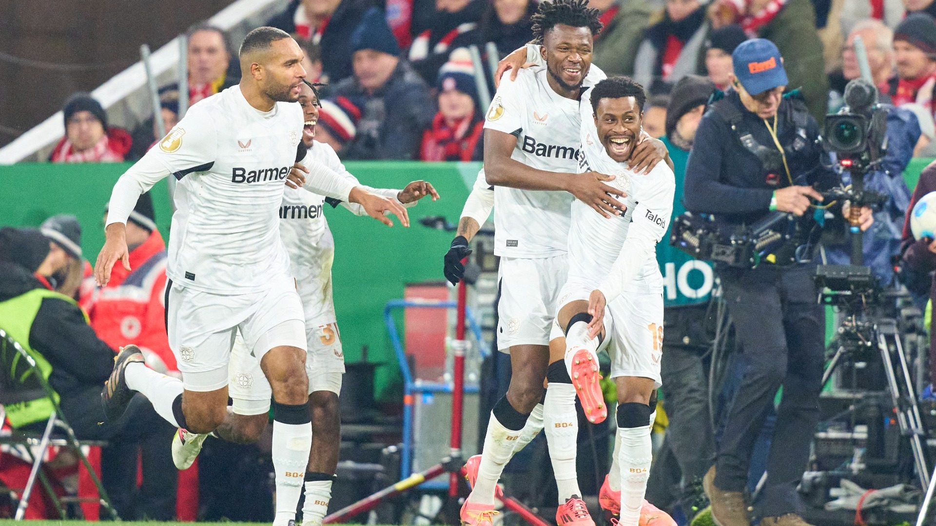 Komplett im Relive: FC Bayern München - Bayer 04 | Achtelfinale DFB-Pokal