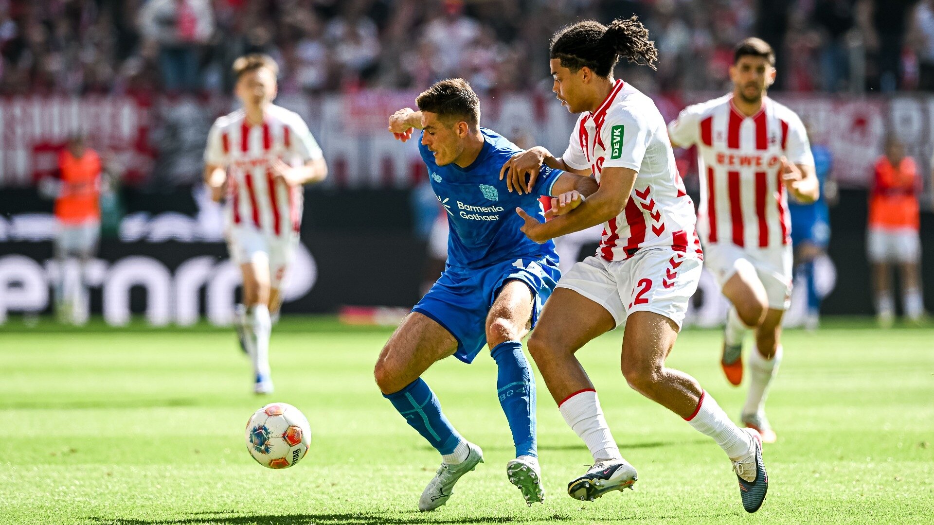 Patrik Schick trifft den Pfosten im Derby