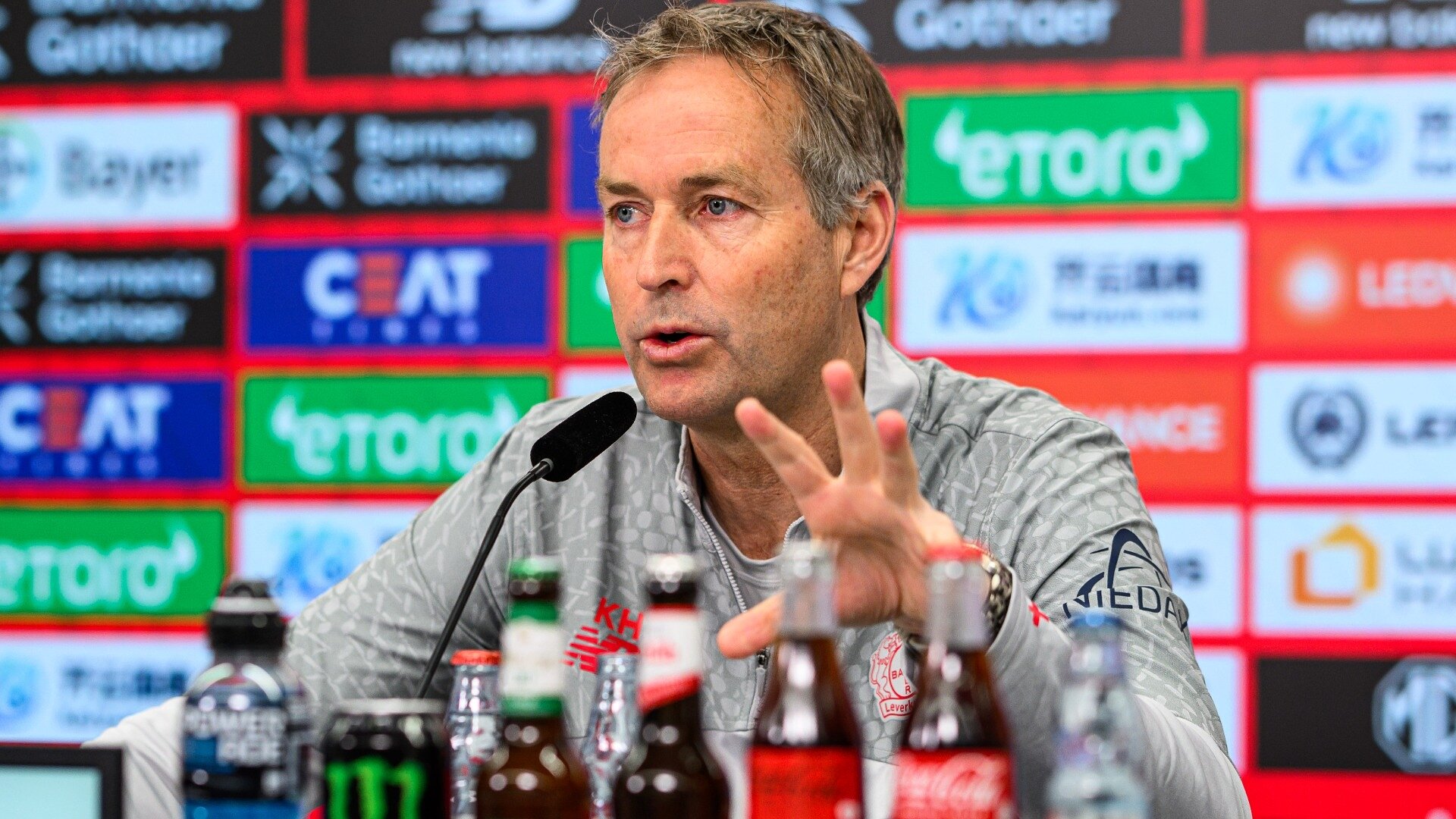 Die PK vor dem Heimspiel gegen den VfL Wolfsburg | 28. Spieltag