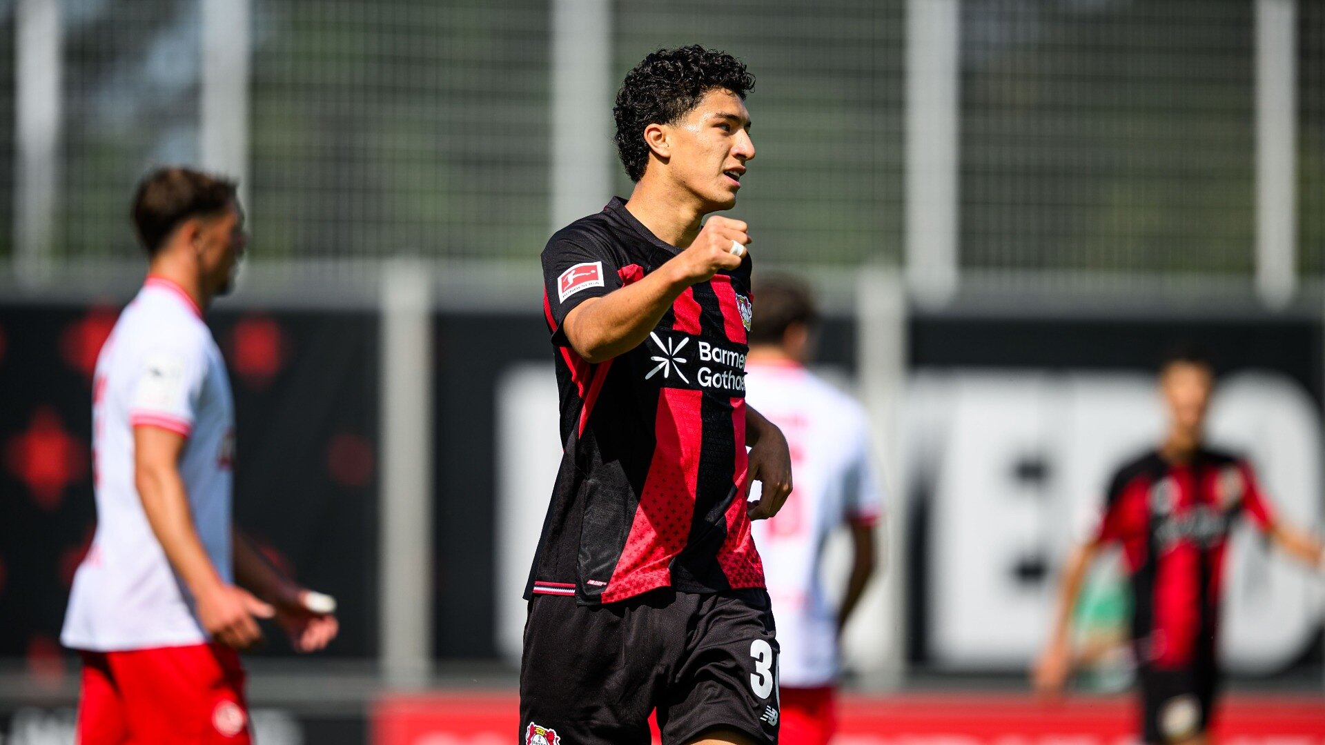 Werkself gewinnt Test gegen Rot-Weiss Essen 3:0 | Testspiel