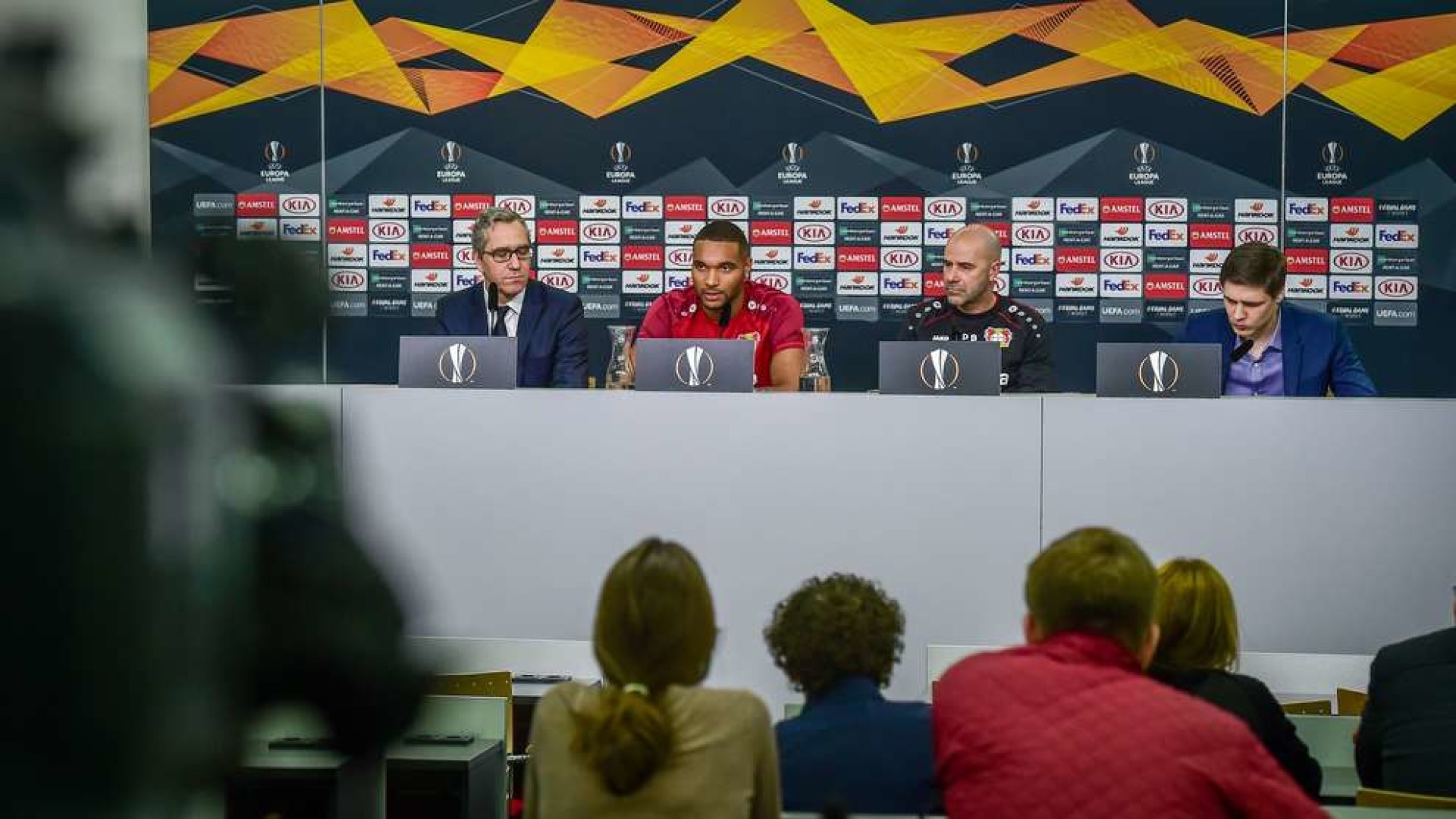 Die Pressekonferenz vor B04KRA