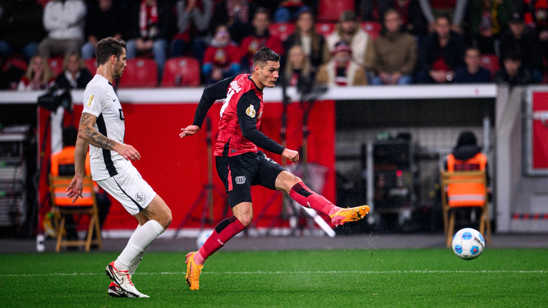 Schicks Doppelpack ebnet den Weg | 2. Runde DFB-Pokal