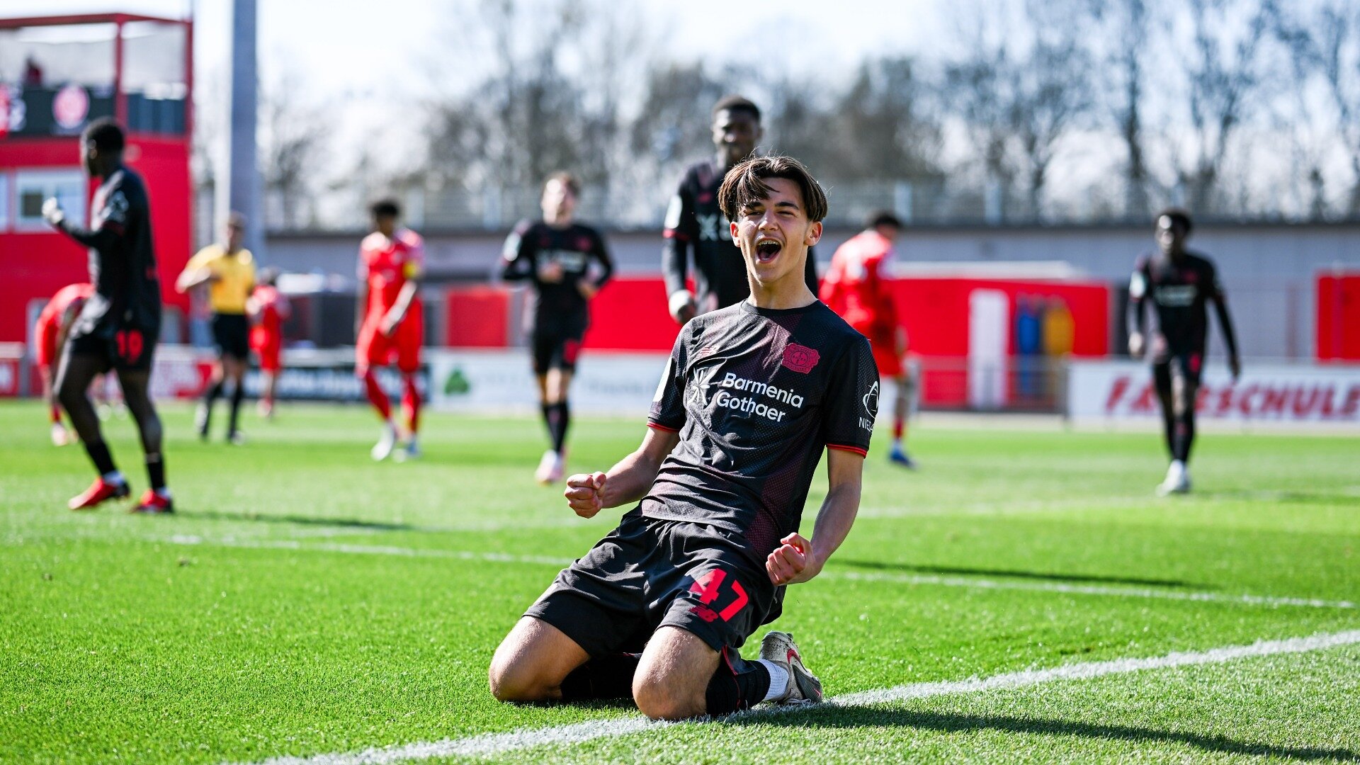 Sieben Tore im Topspiel: U19 gewinnt gegen Spitzenreiter Mainz