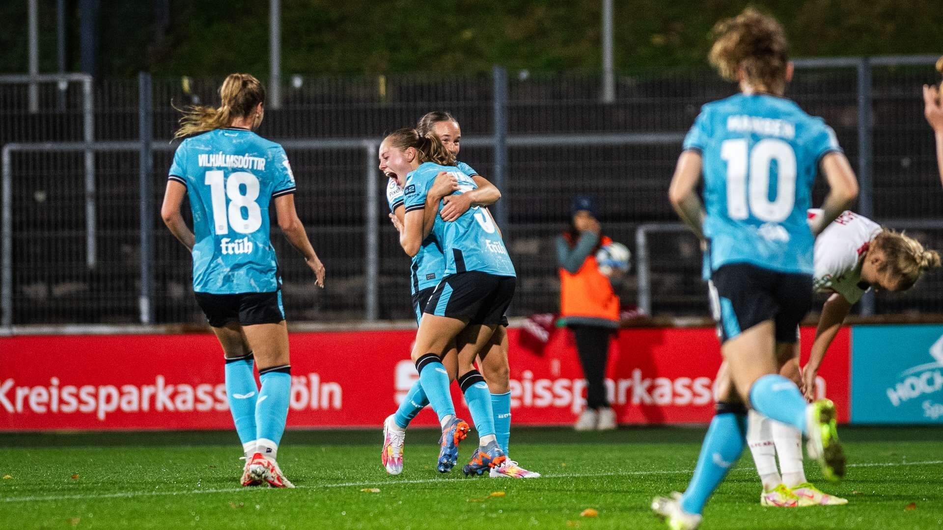 Bayer 04-Frauen feiern Derbysieg in Köln | 5. Spieltag