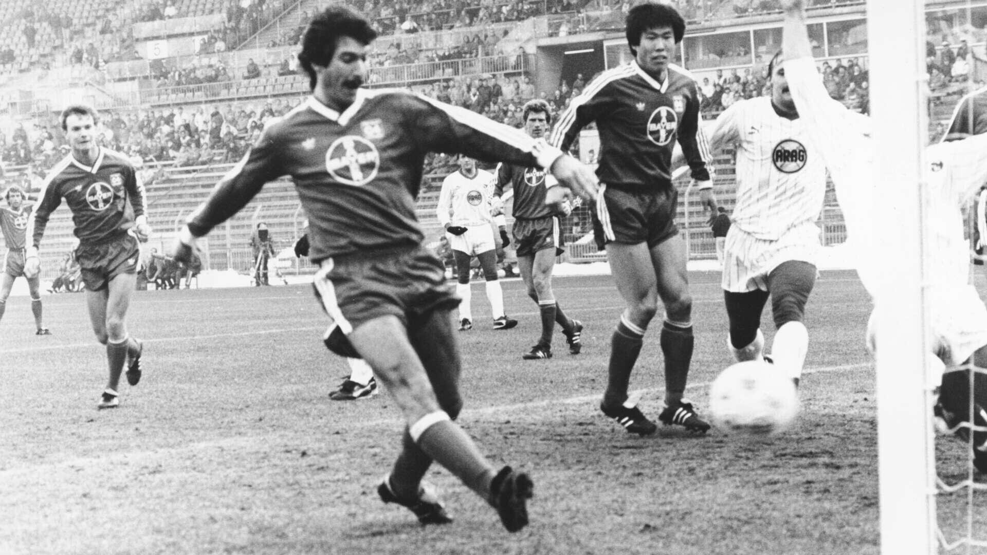 Von Vöge bis Wirtz | Tore des Monats Dezember