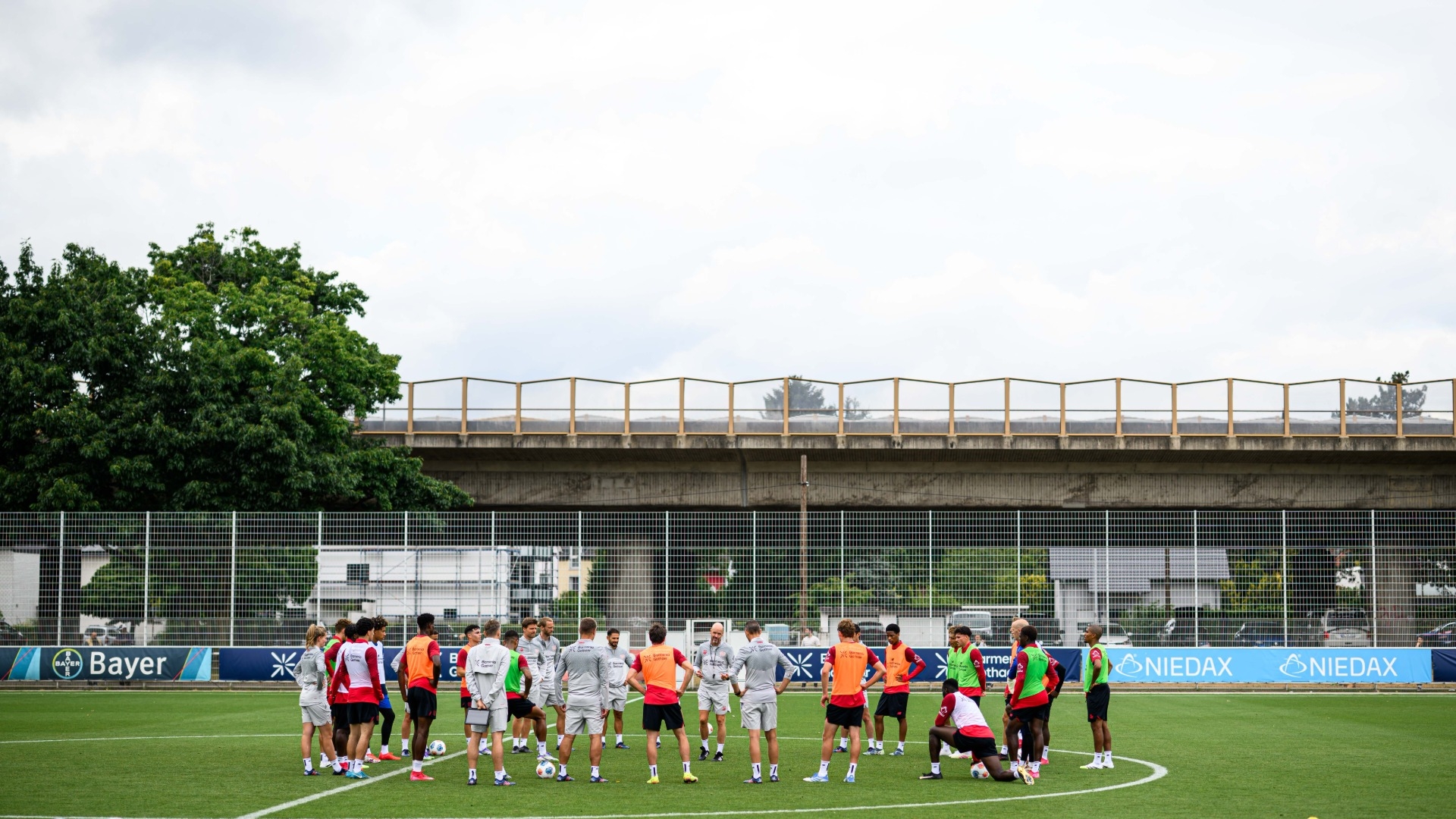 Der Trainingsauftakt der Werkself