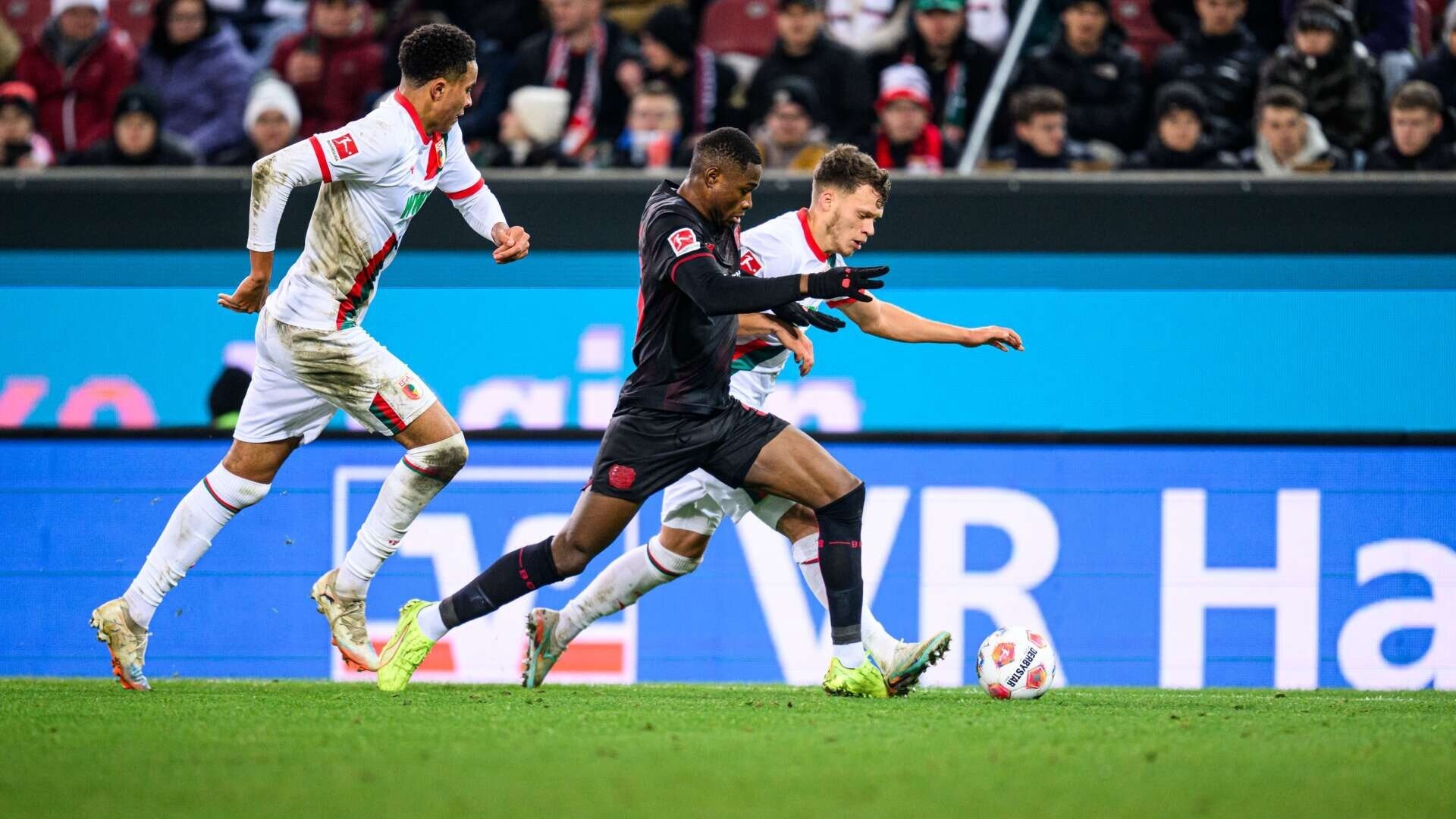 Werkself beaten 2-0 at clinical Augsburg | 13th matchday