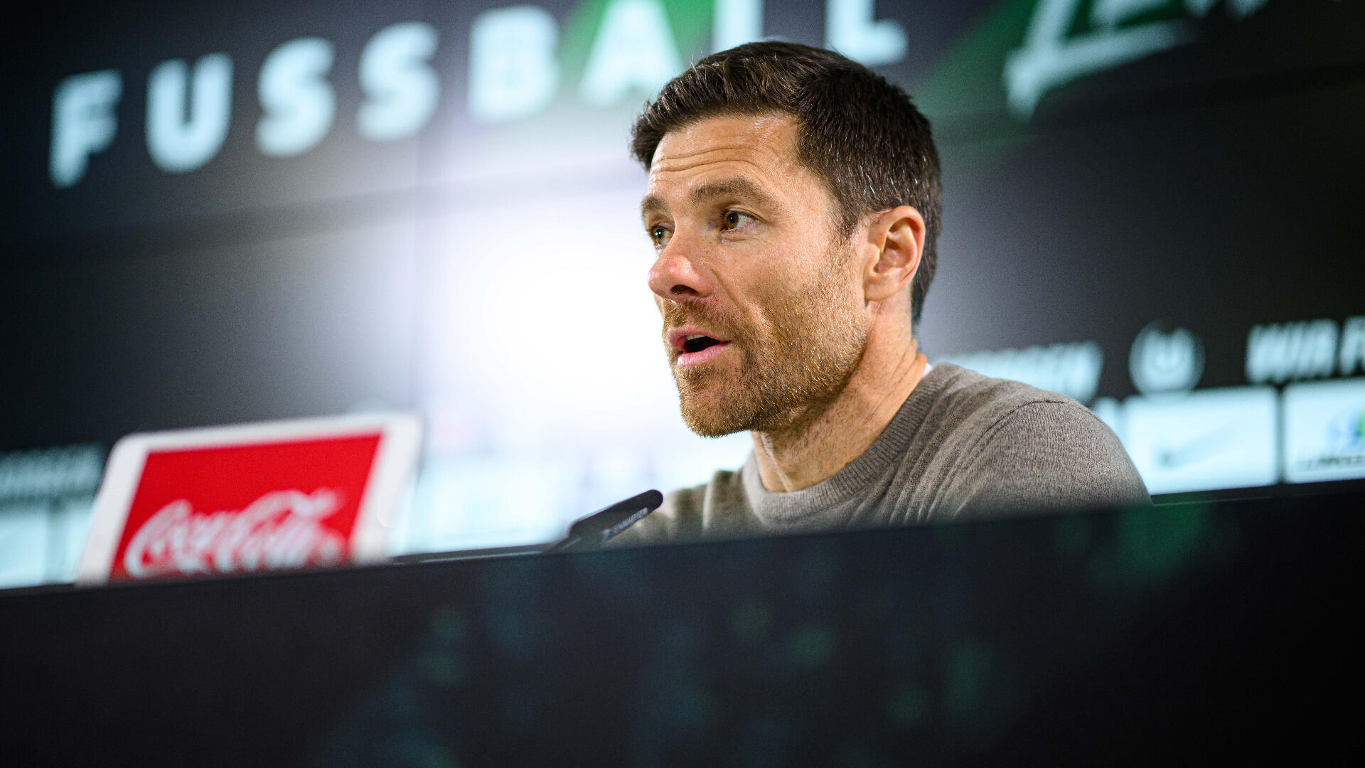 0:0 beim VfL Wolfsburg | Die PK mit Xabi Alonso und Niko Kovac | 28. Spieltag