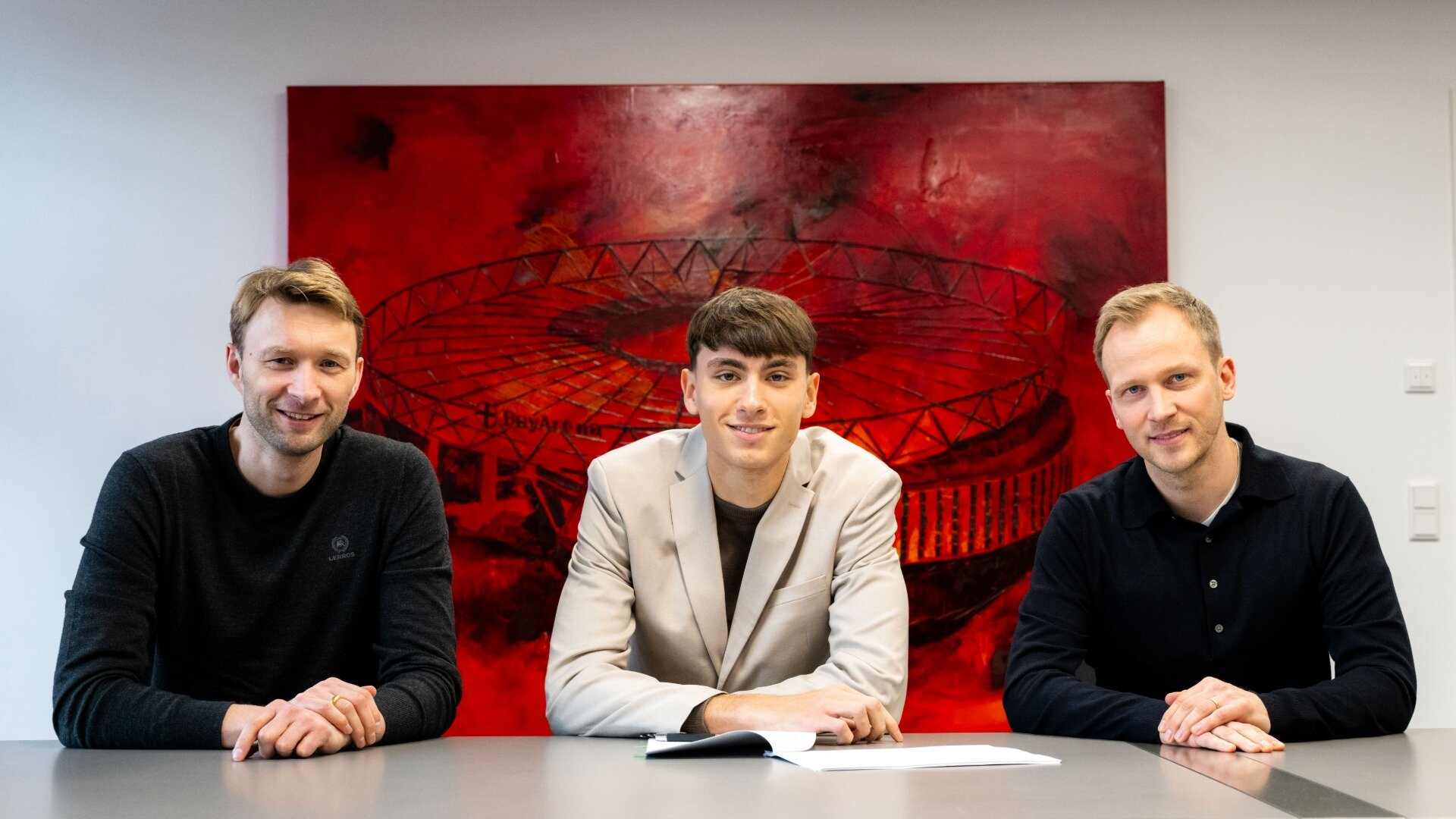 Willkommen Aleksa Damjanovic | Bayer 04 verpflichtet Sturm-Talent von Roter Stern Belgrad