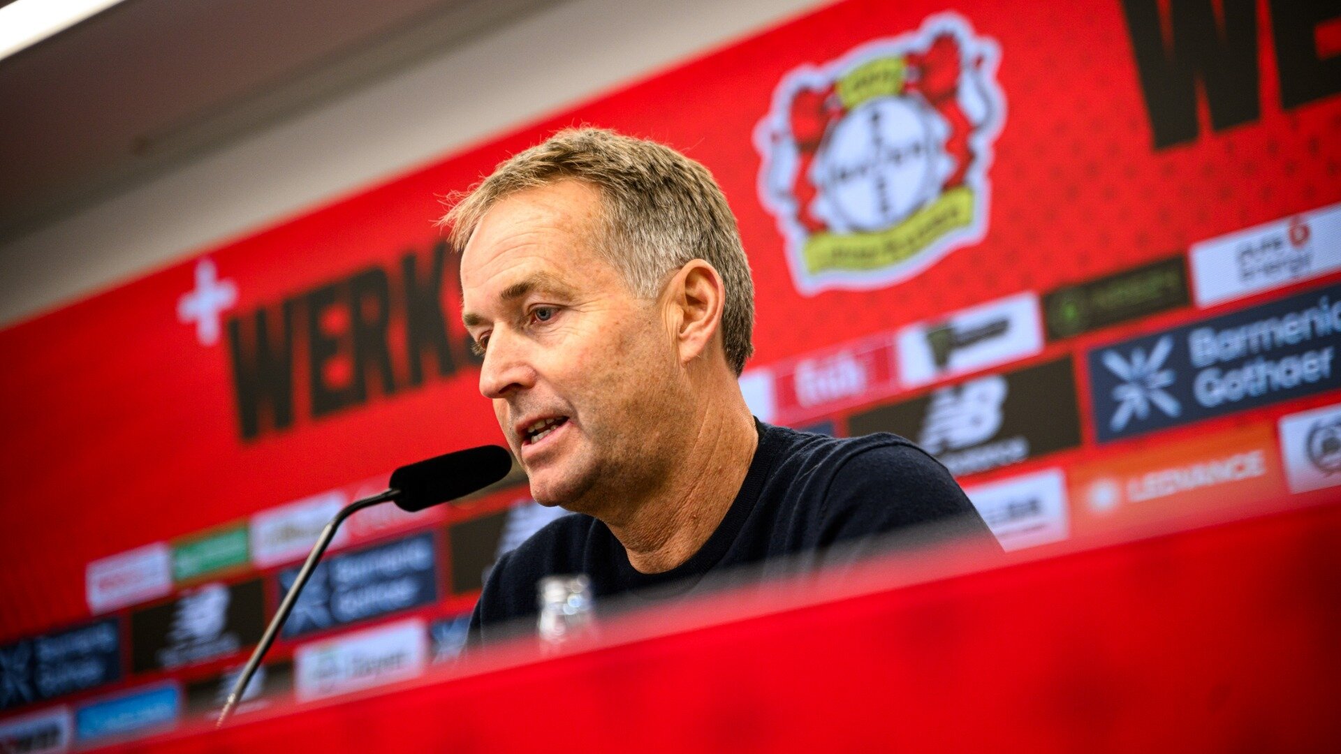 Die PK mit Hjulmand und Kwasniok nach dem 2:0-Sieg | 14. Spieltag