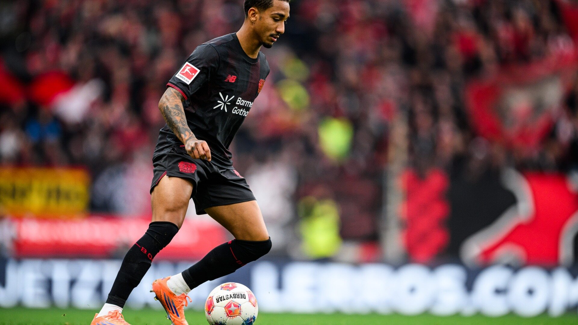 Perfekt serviert: Die Top 5 Torvorbereitungen 2025 von Bayer 04