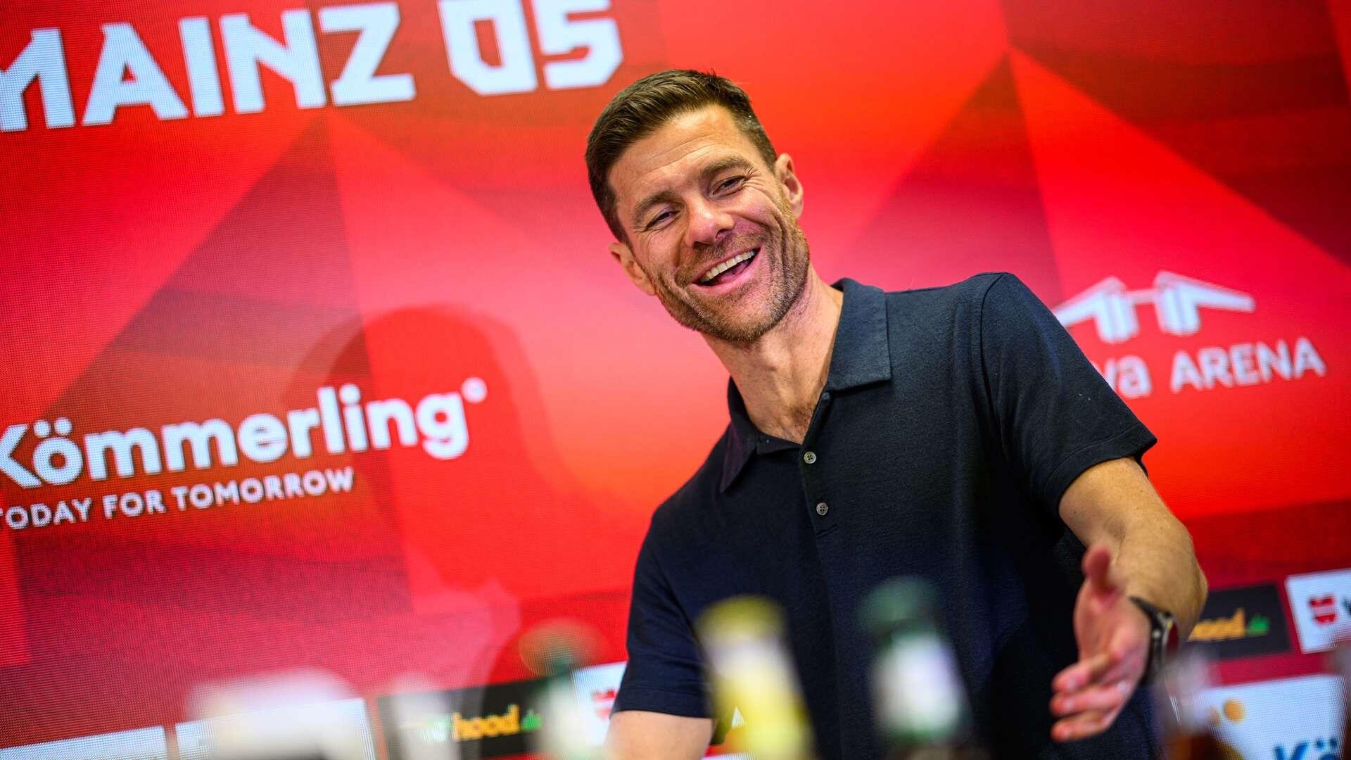 Die PK nach dem 2:2 mit Xabi Alonso und Bo Henriksen - Sektdusche inklusive | 34. Spieltag