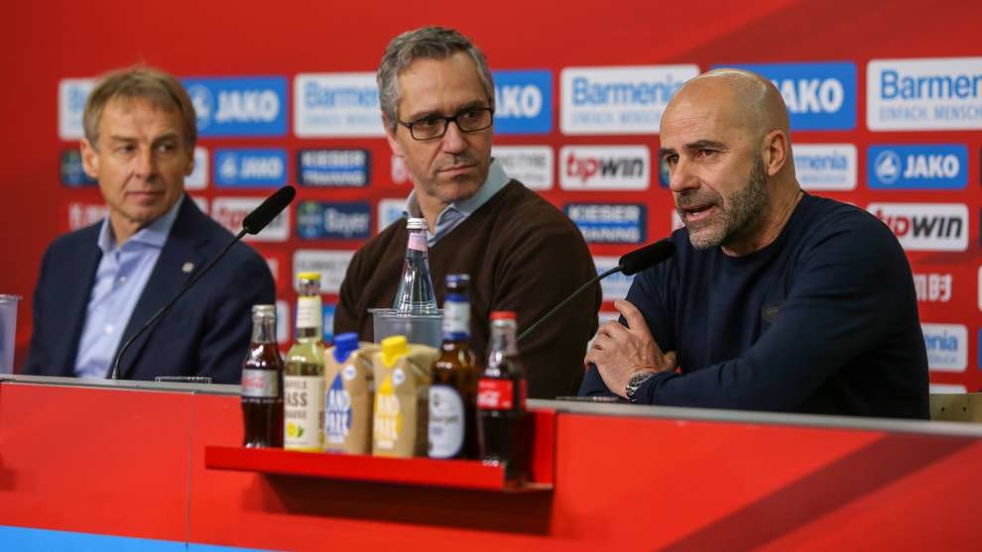 Die Pressekonferenz nach B04BSC