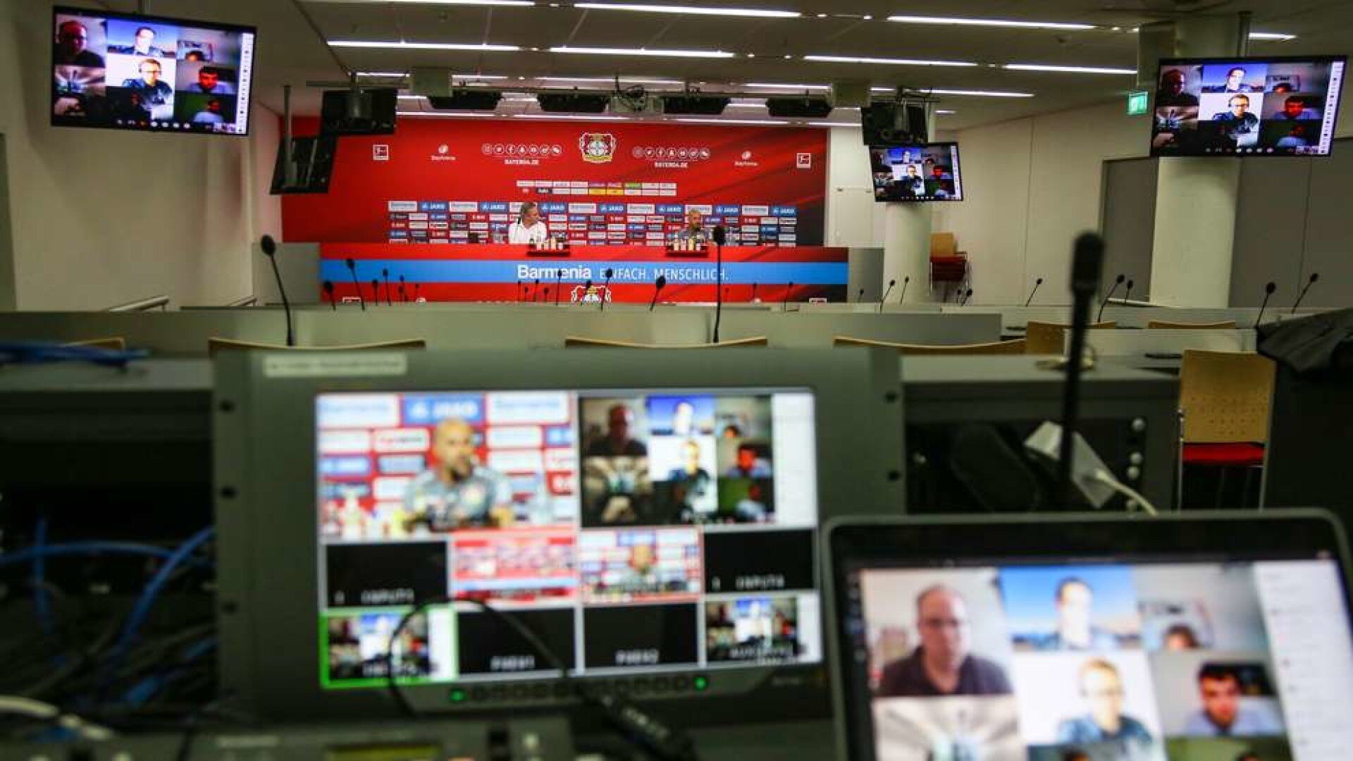 Die Pressekonferenz vor dem Spiel in Gladbach