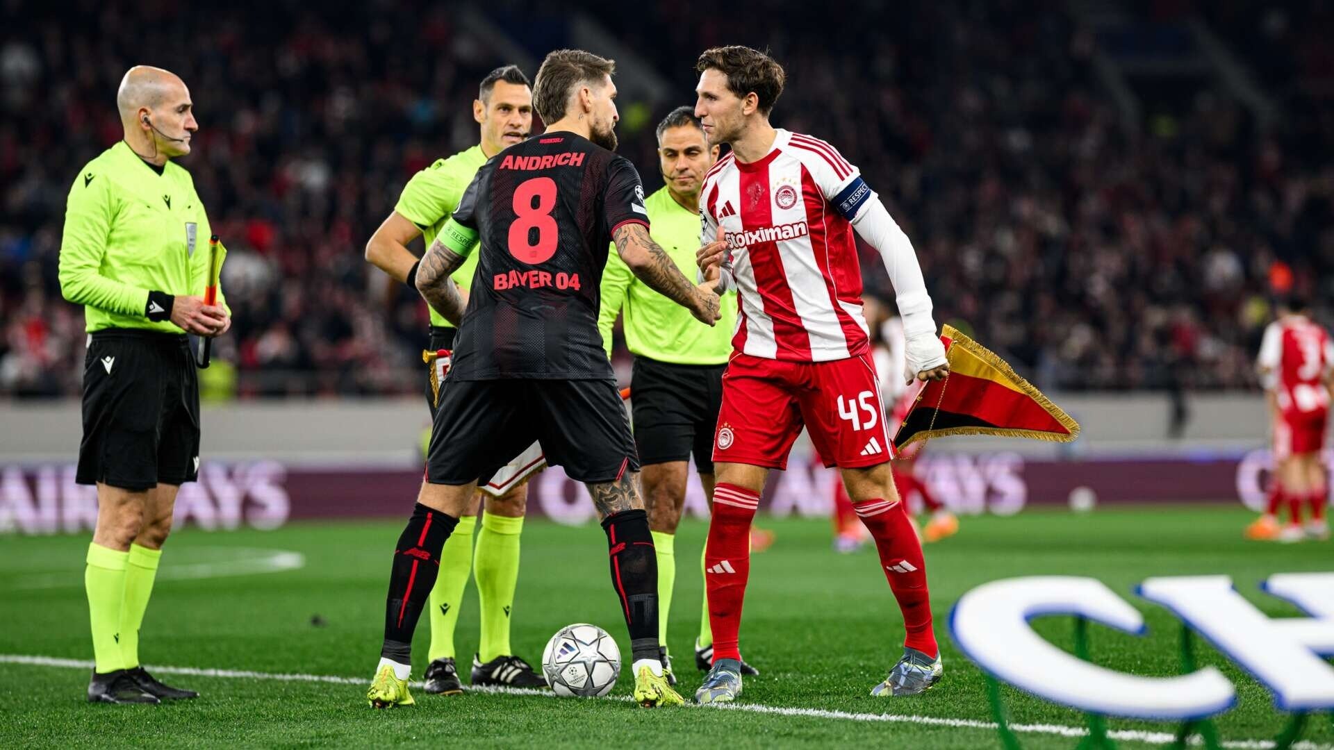 Re-Live | Olympiakos Piräus - Bayer 04 | 7. Spieltag UCL