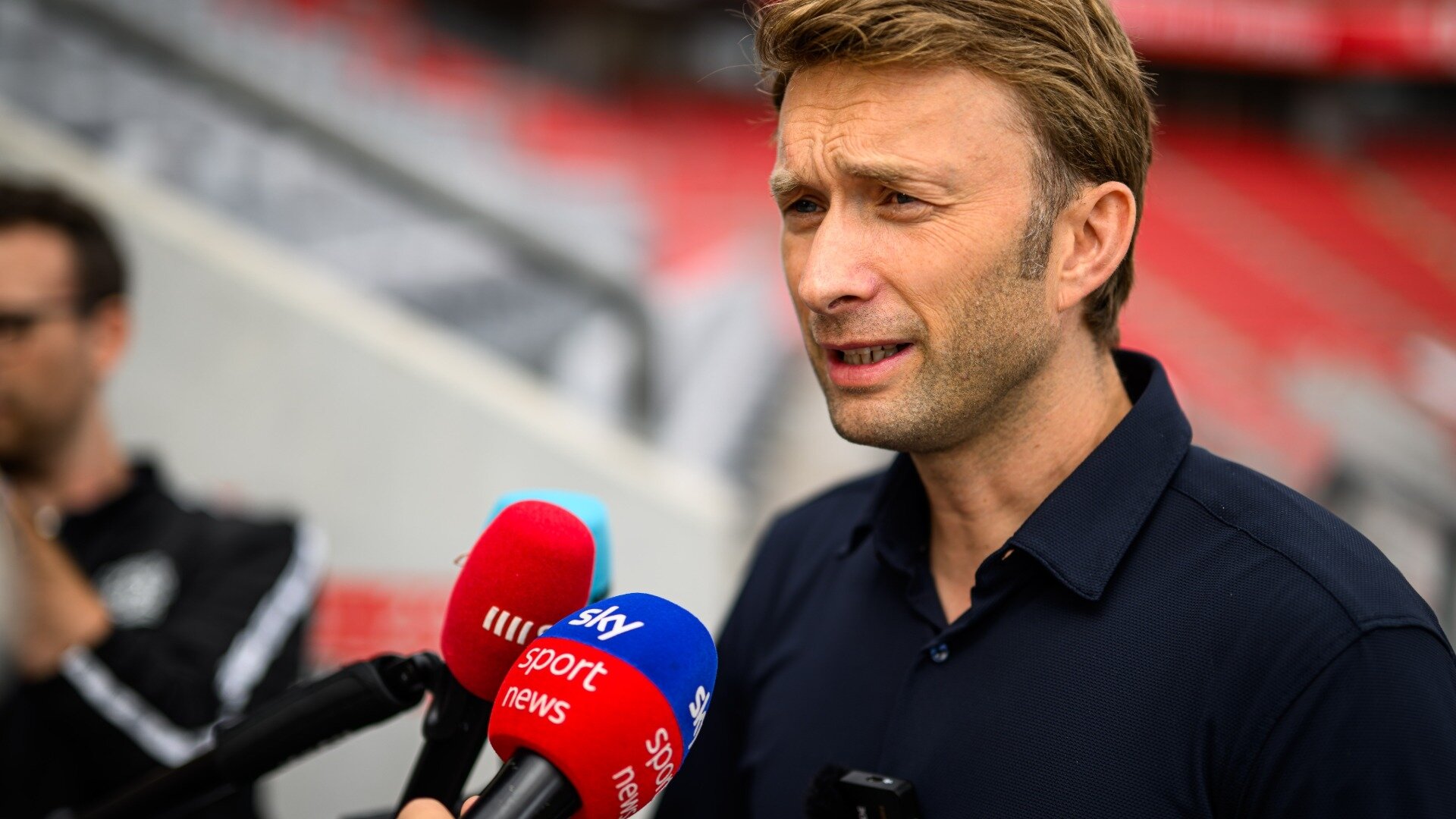 Simon Rolfes in der Medienrunde zur Trennung von Erik ten Hag