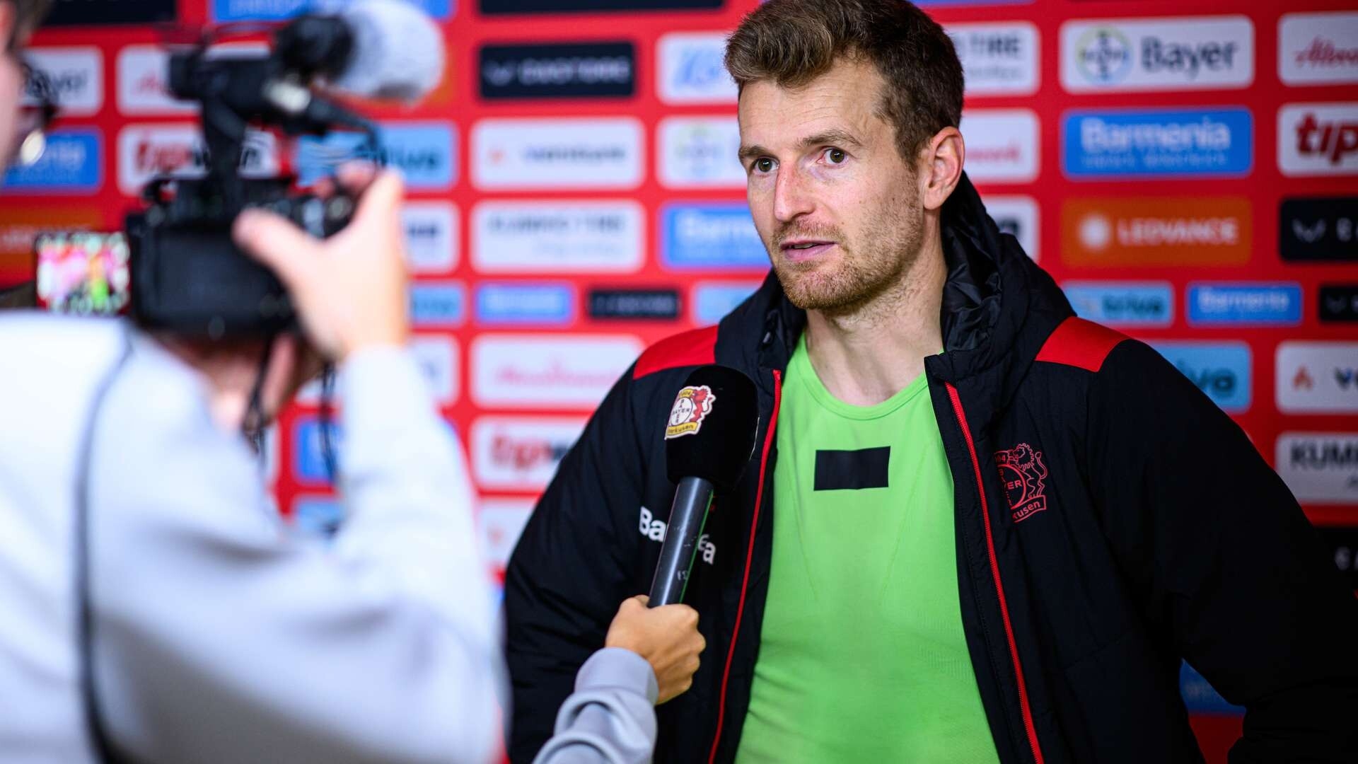 Hradecky: "Hatte volles Vertrauen, dass wir das schaffen" | 9. Spieltag