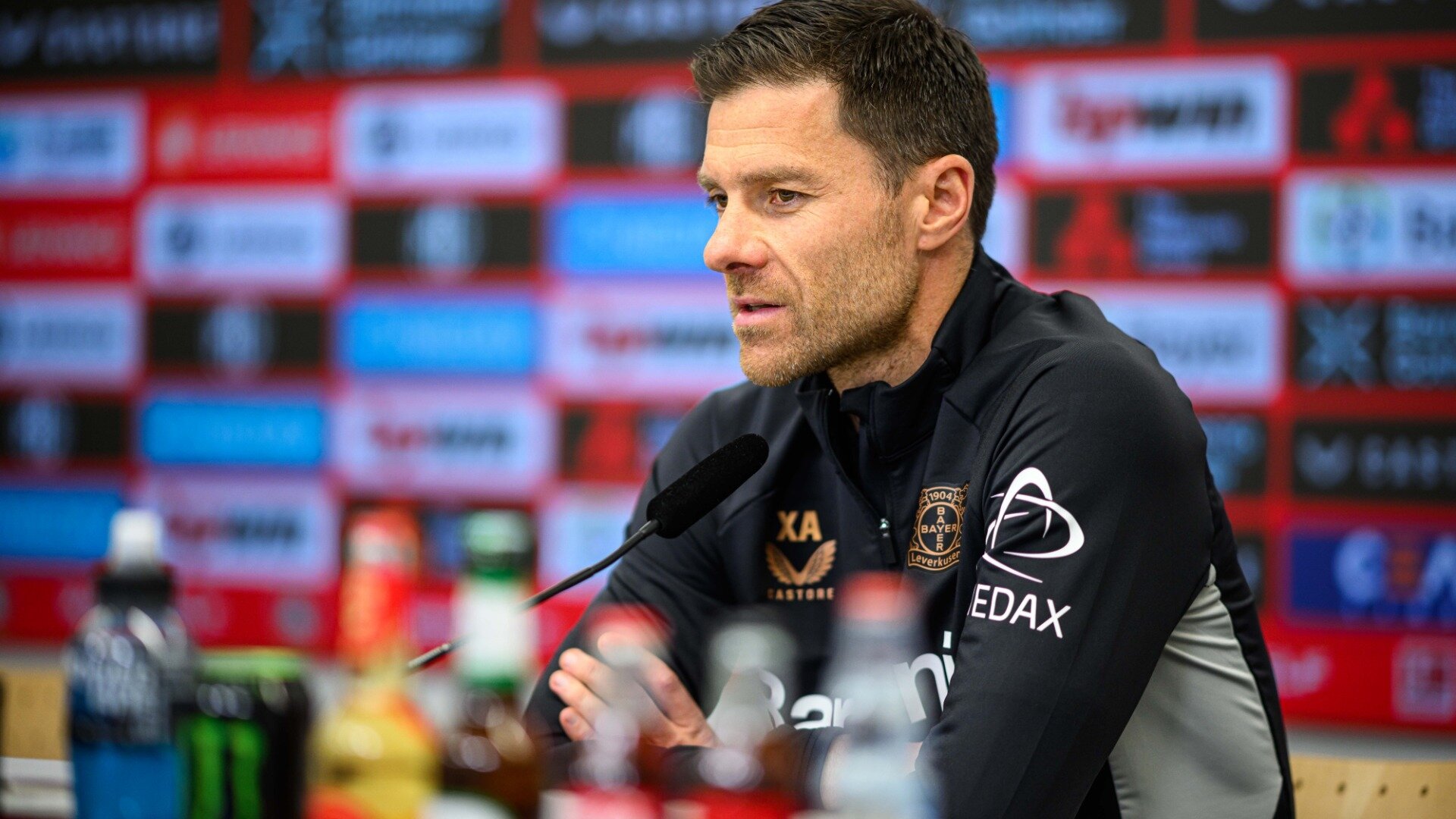 Die PK vor dem Heimspiel gegen den FC Augsburg | 31. Spieltag