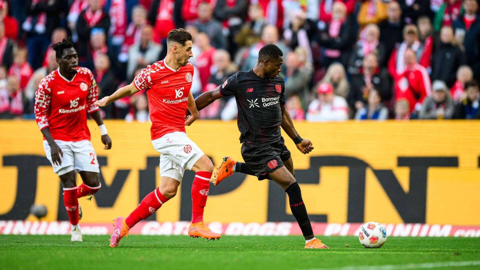 Terrier trifft bei Comeback in turbulentem Spiel in Mainz | 7. Spieltag