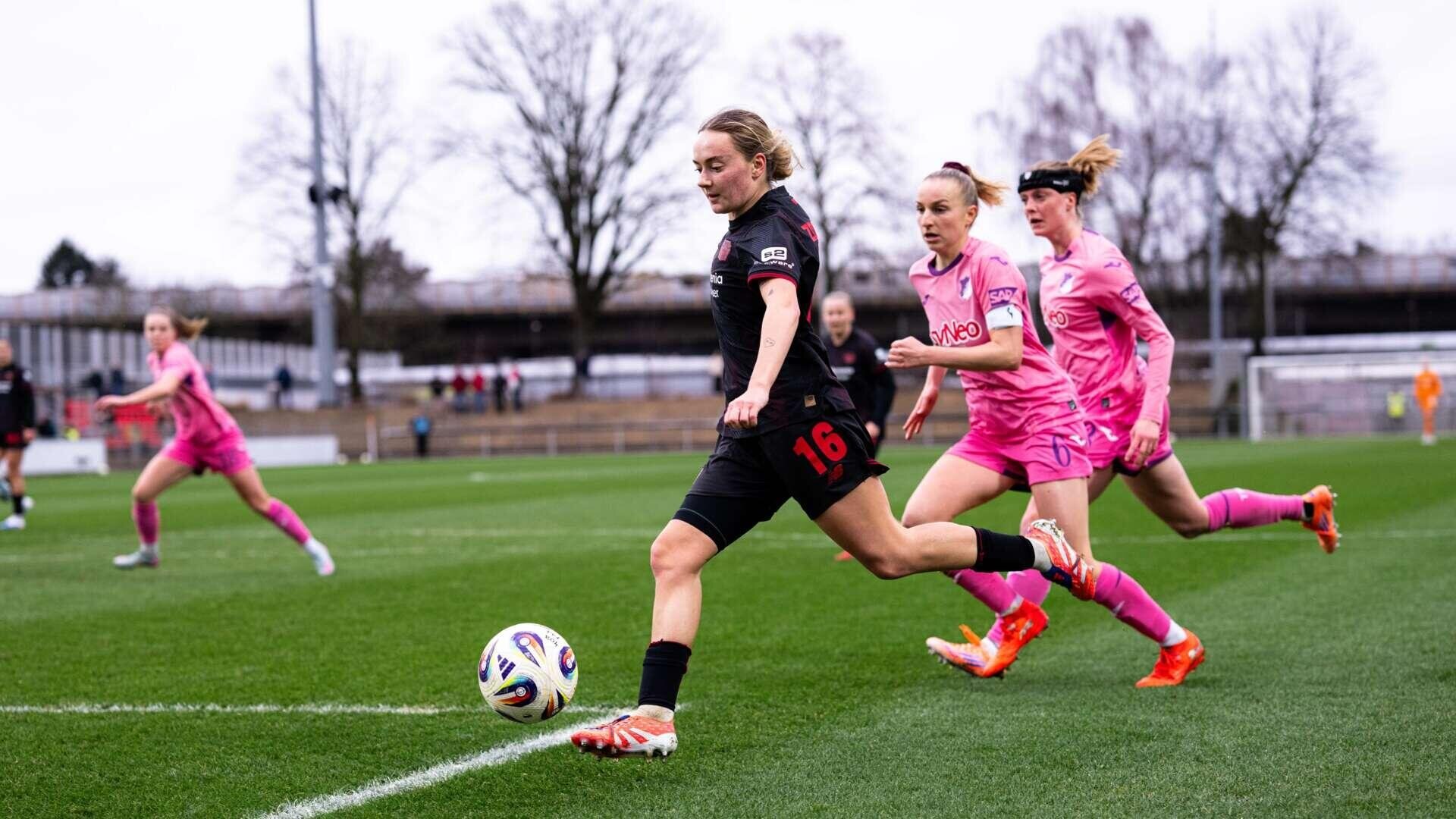 Frauen unterliegen nach frühem Elfmeter-Treffer der TSG Hoffenheim | 19. Spieltag