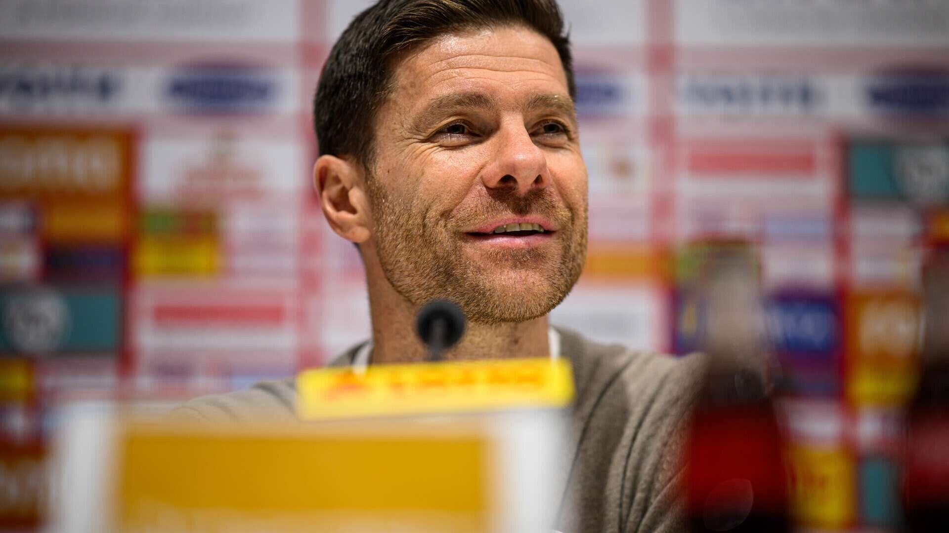 Arbeitssieg in Heidenheim | Die PK mit Schmidt und Alonso | 22. Spieltag