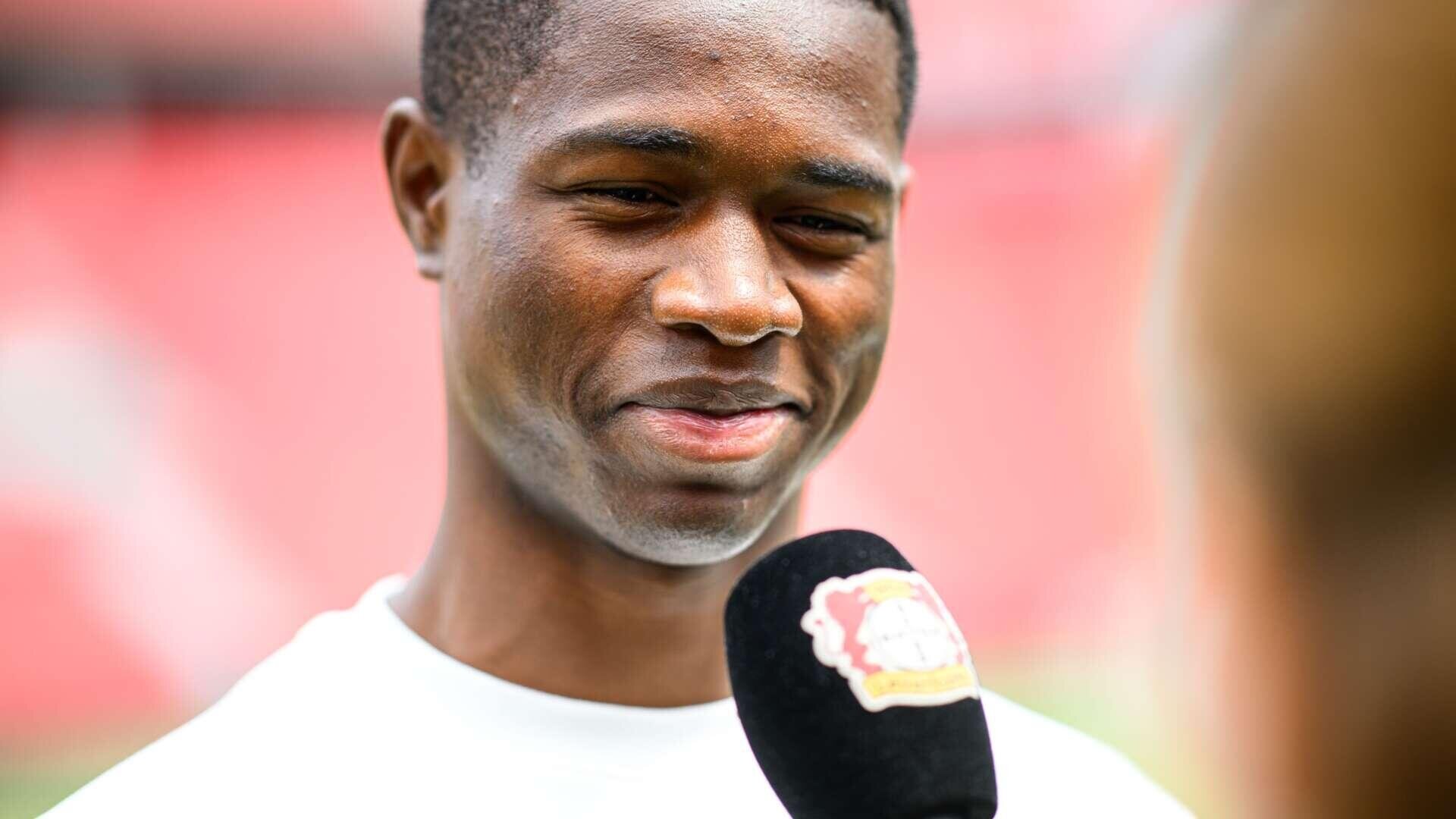 Christian Kofane: Erster Tag bei Bayer 04 | Interview