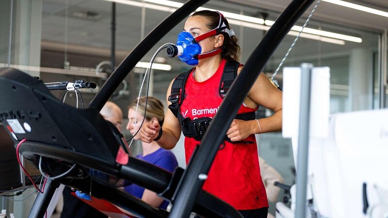 Leistungstests und erste Trainings: Wie die Bayer 04-Frauen mit ihren Neuzugängen in die Vorbereitung starten