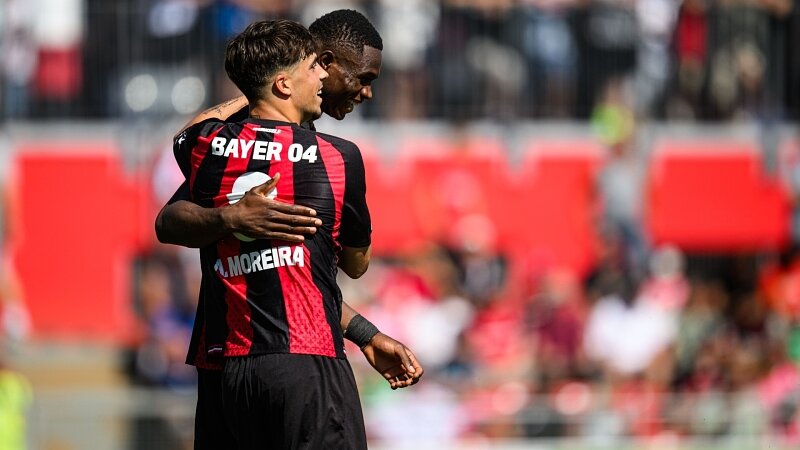 Werkself beat Genk 4-0 in front of home crowd | Friendly