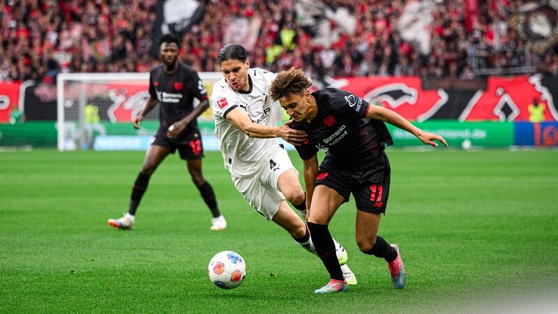 Werkself lässt spät Punkte gegen M'gladbach liegen | 4. Spieltag