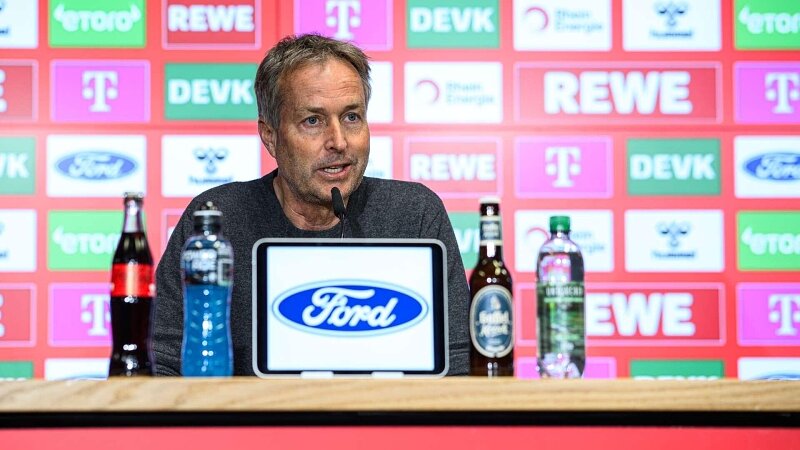 PK mit Kasper Hjulmand und Rene Wagner nach dem Derbysieg der Werkself | 31. Spieltag