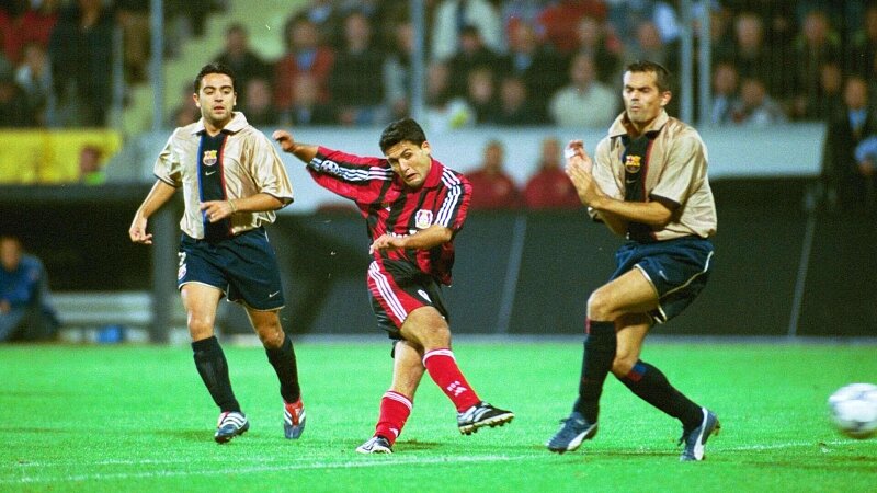 Vor 25 Jahren – Die Vize-Triple-Saison 2001/02 | Geschichte des Monats September II